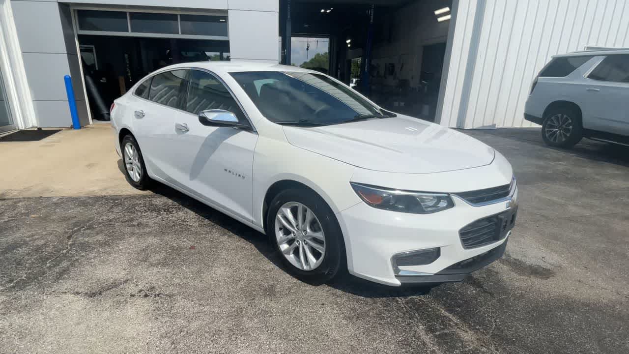 2017 Chevrolet Malibu LT