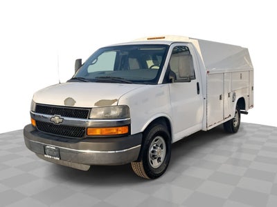 2011 Chevrolet Express Cutaway 3500 Work Van