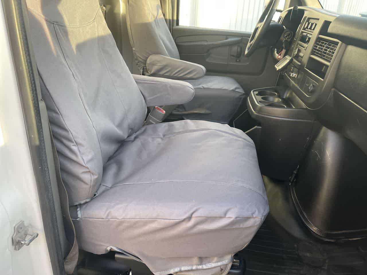 2011 Chevrolet Express Cutaway 3500 Work Van