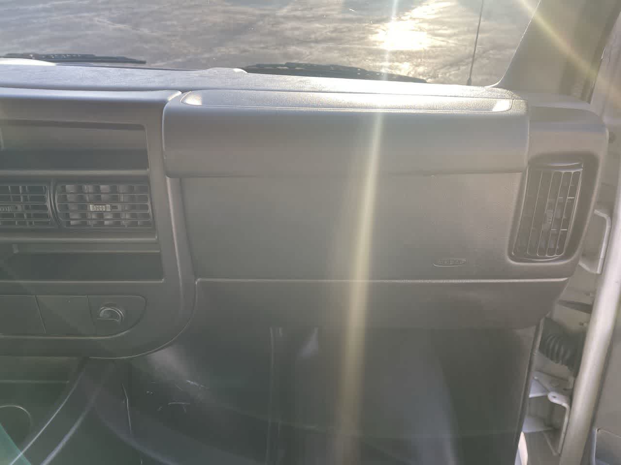 2011 Chevrolet Express Cutaway 3500 Work Van