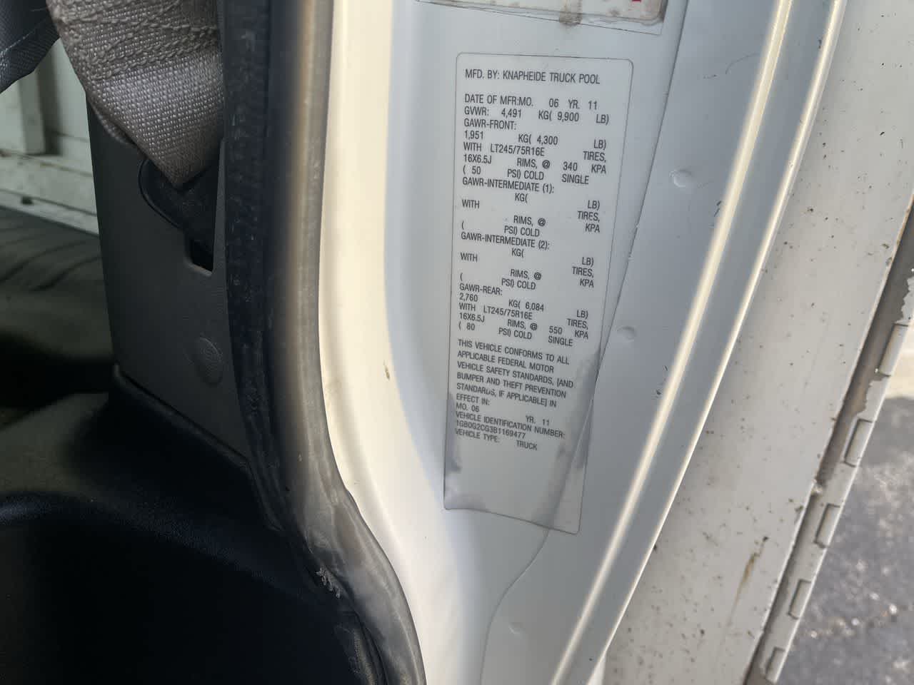 2011 Chevrolet Express Cutaway 3500 Work Van