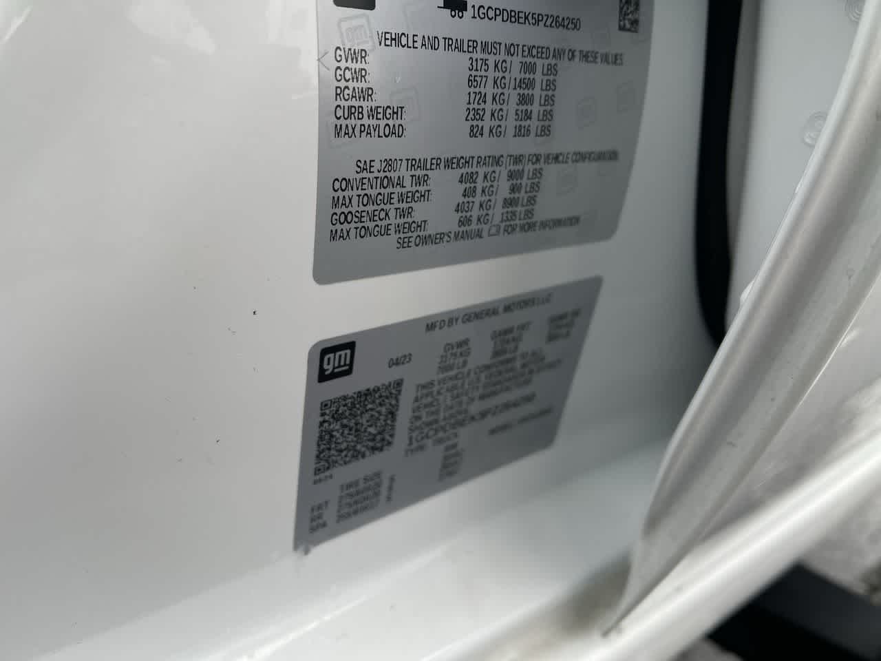 2023 Chevrolet Silverado 1500 Custom