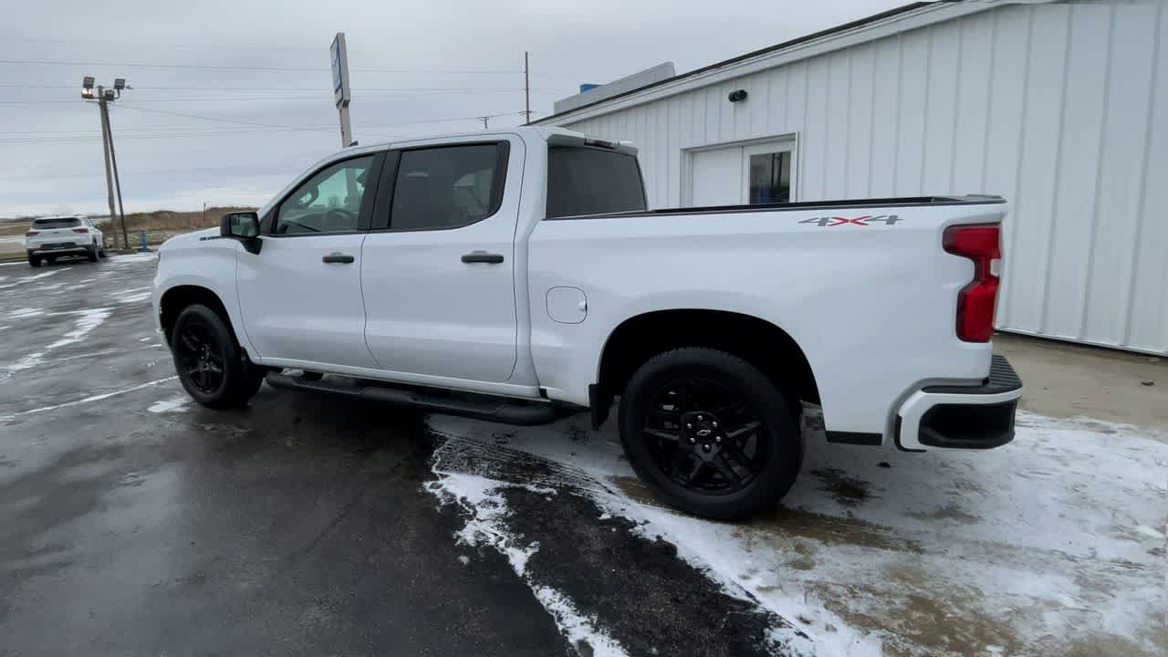 2023 Chevrolet Silverado 1500 Custom