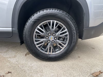 2024 Chevrolet Traverse LT