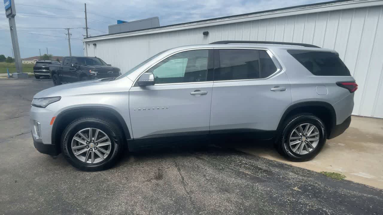 2022 Chevrolet Traverse LT Leather