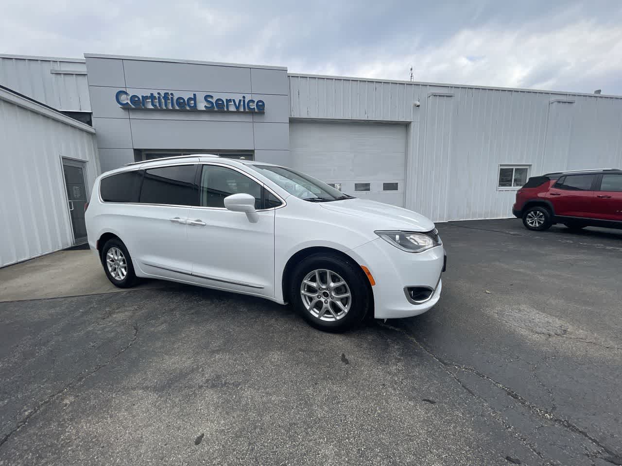 2020 Chrysler Pacifica Touring L