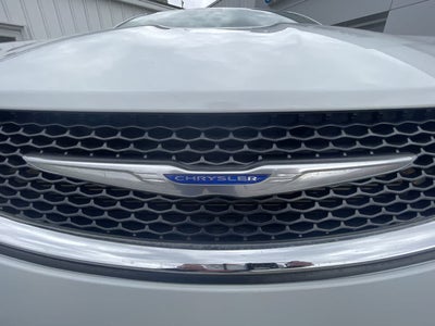 2020 Chrysler Pacifica Touring L