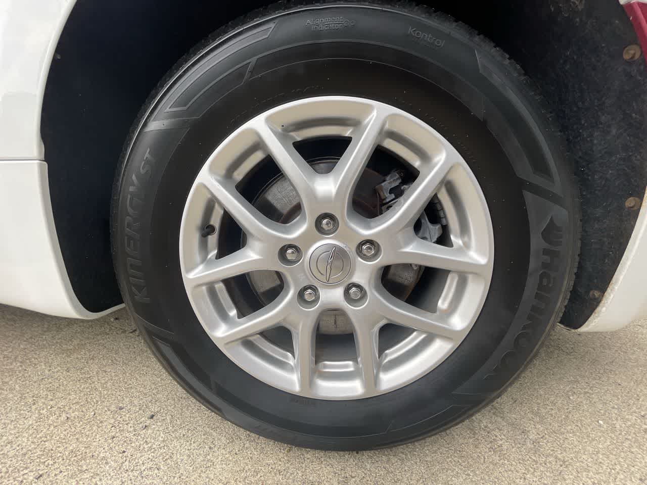 2020 Chrysler Pacifica Touring L