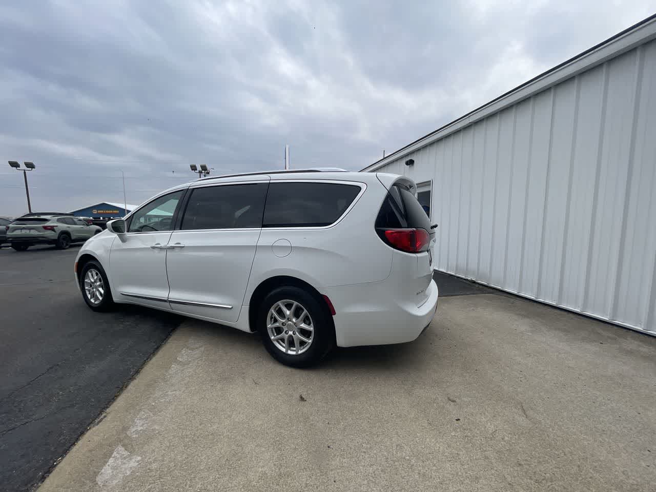 2020 Chrysler Pacifica Touring L