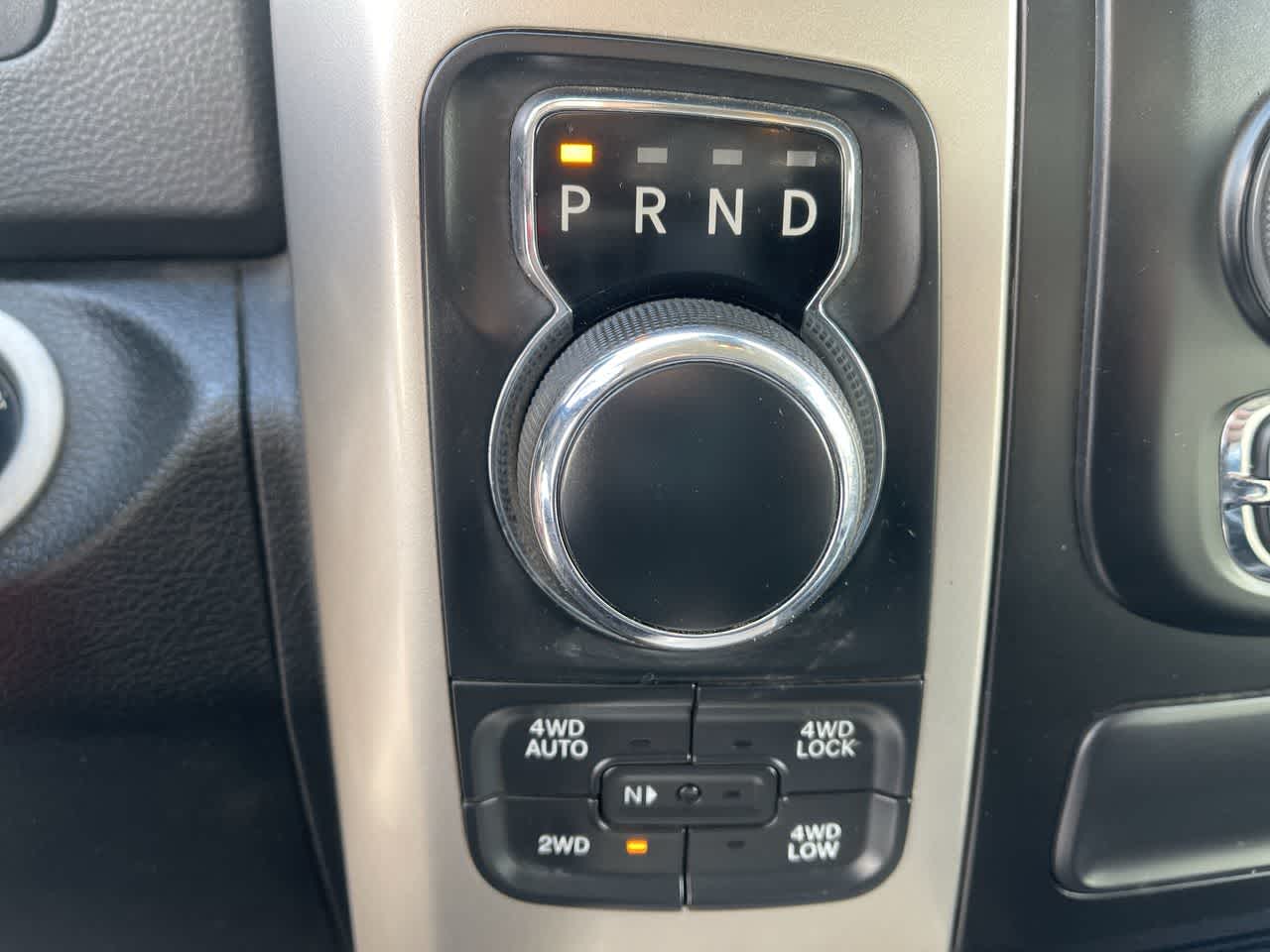 2018 RAM 1500 Big Horn Crew Cab 4x4 5'7" Box