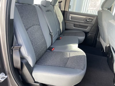 2018 RAM 1500 Big Horn Crew Cab 4x4 5'7" Box