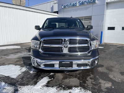 2018 RAM 1500 Big Horn Crew Cab 4x4 5'7" Box
