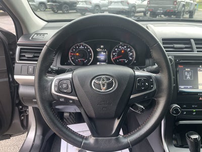 2017 Toyota Camry SE