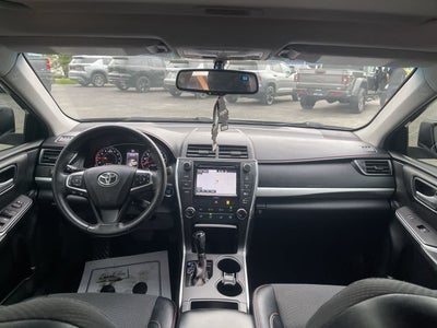 2017 Toyota Camry SE