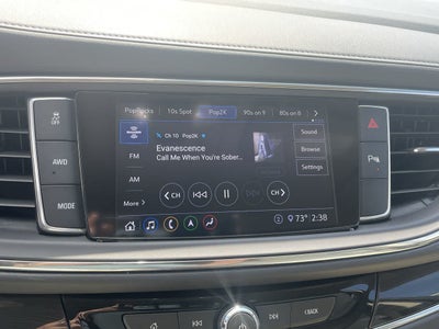 2021 Buick Enclave Essence