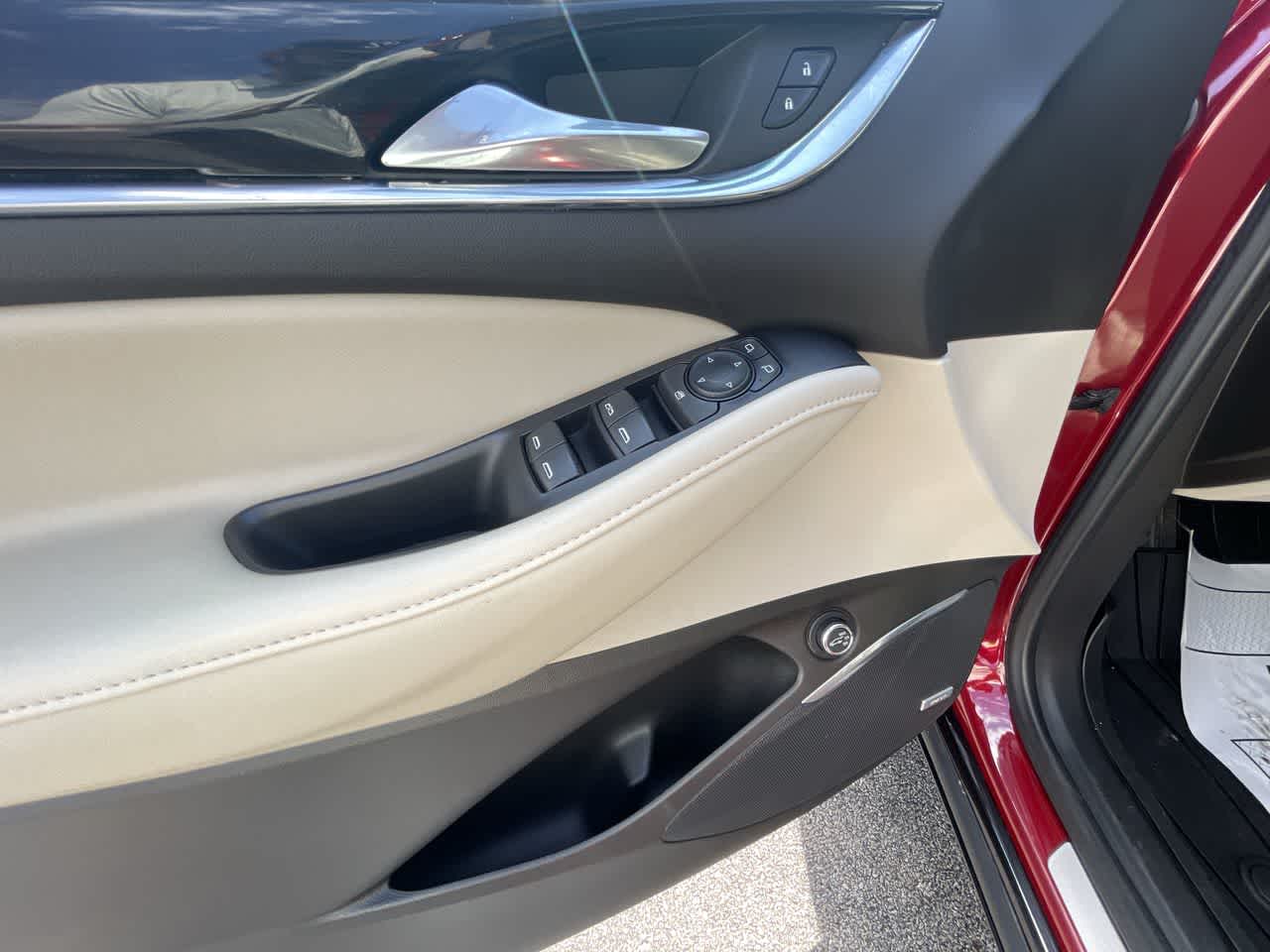 2021 Buick Enclave Essence