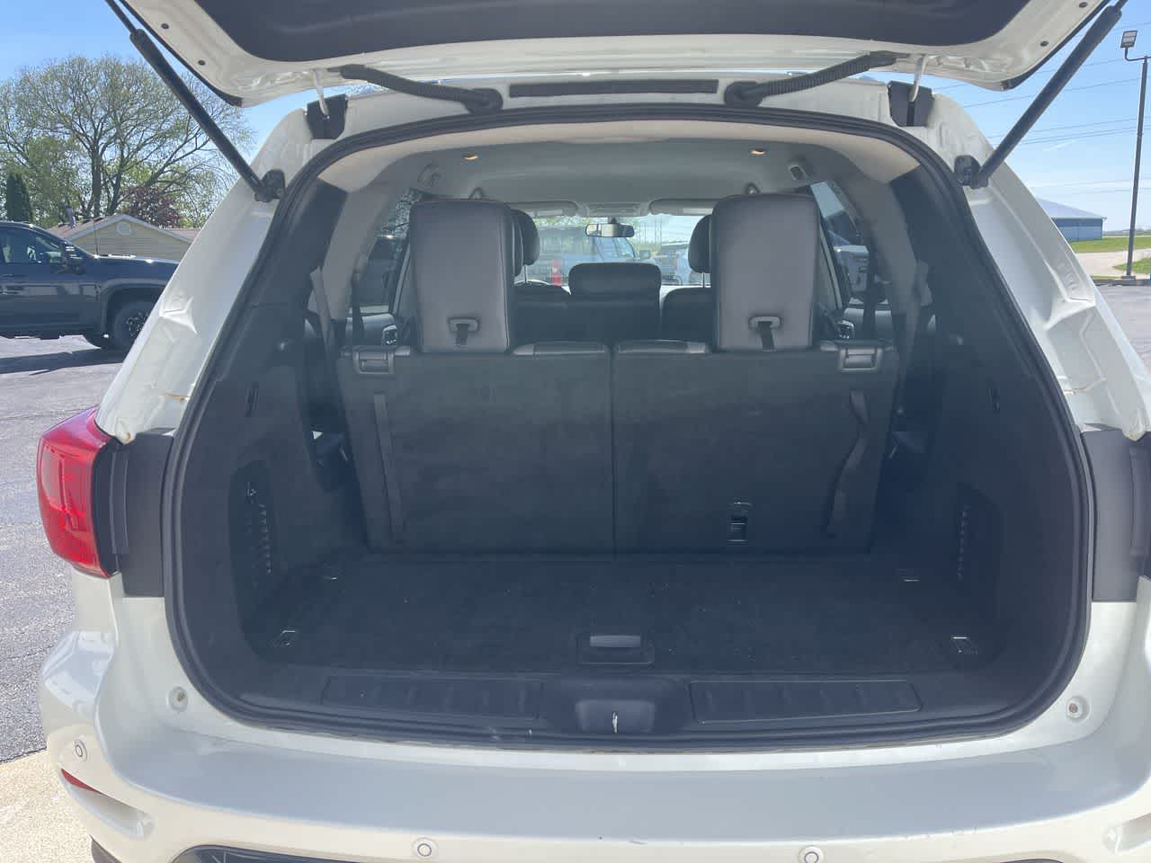 2019 Nissan Pathfinder S