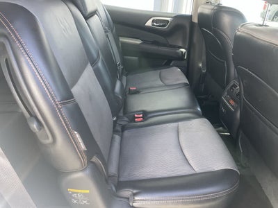2019 Nissan Pathfinder S