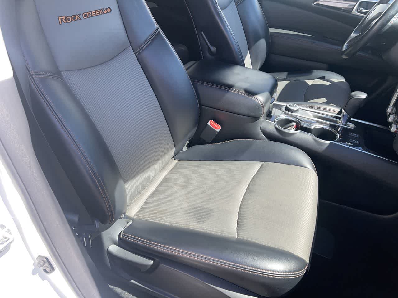 2019 Nissan Pathfinder S