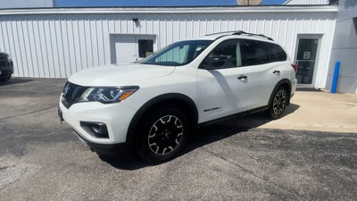 2019 Nissan Pathfinder S